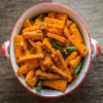 Fresh Carrot Pickle Manufacturer